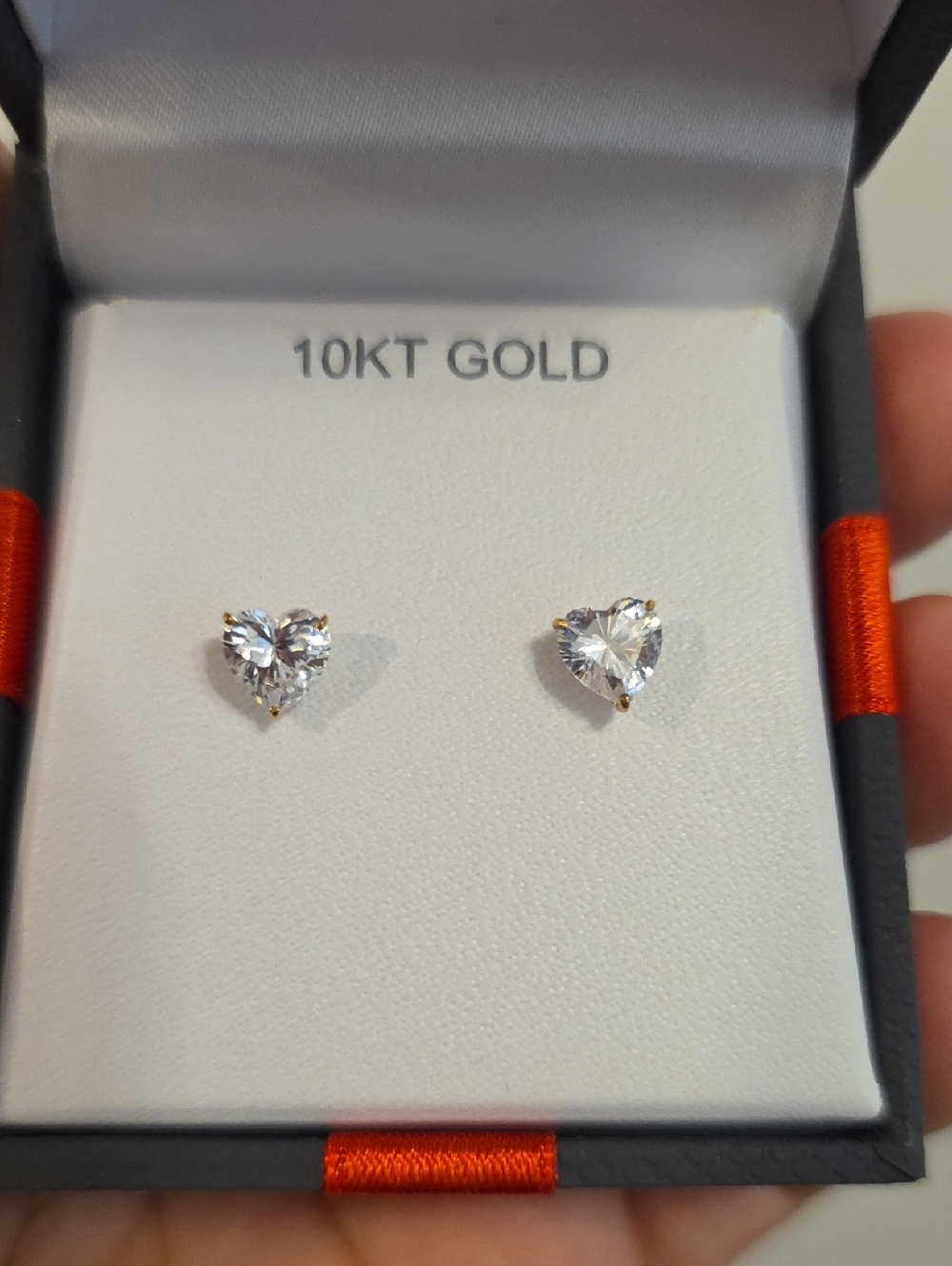 Heart 10K Gold Stud Earrings brand new